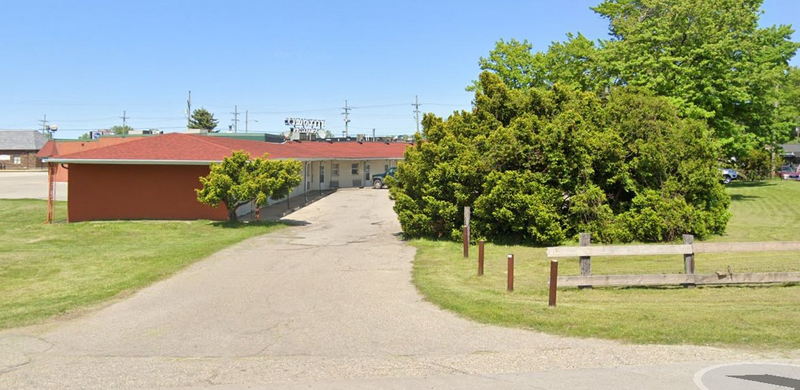 Smiths Motel (Northway Inn, Gaslite Motor Lodge, Shulz Bavarian Inn & Motel) - 2022 Street View